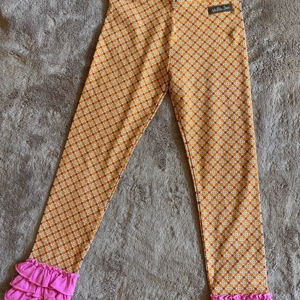 Matilda Jane Kids Mustard Yellow Geometric Floral Ruffle Hem Leggings Size 6 NWT